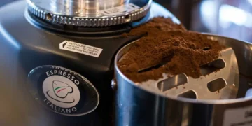 7 Best Coffee Grinders That Will Transform Your Morning Routine! 7 Best Coffee Grinders That Will Transform Your Morning Routine